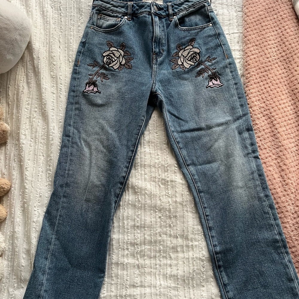 Pacsun Embroidered Mom Jeans